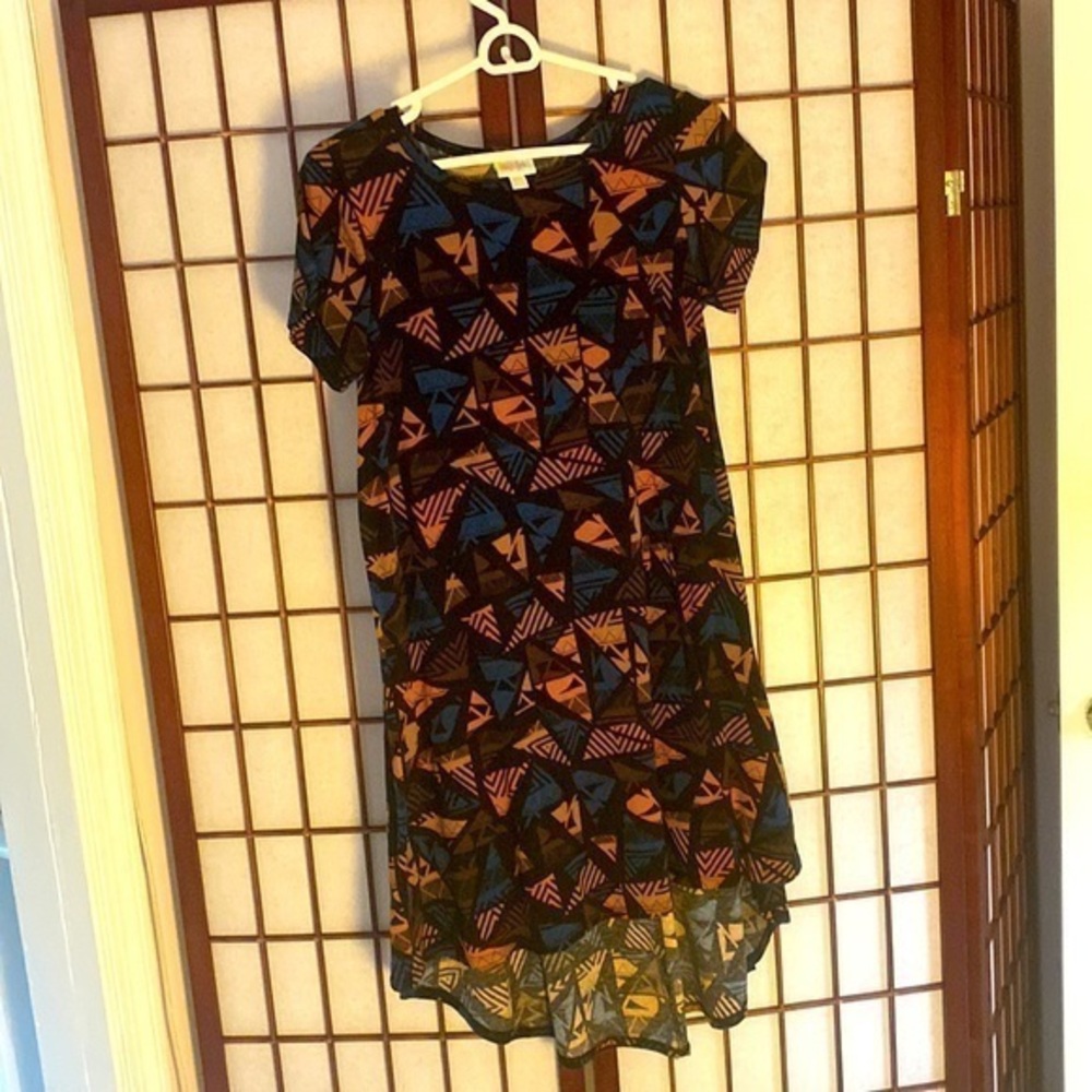 LuLaRoe, Carly dress